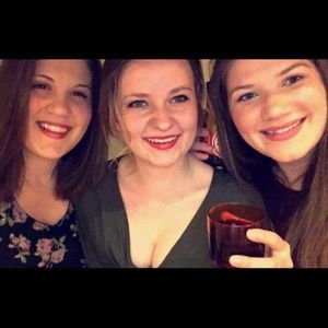 Meet your Posher, Jenna